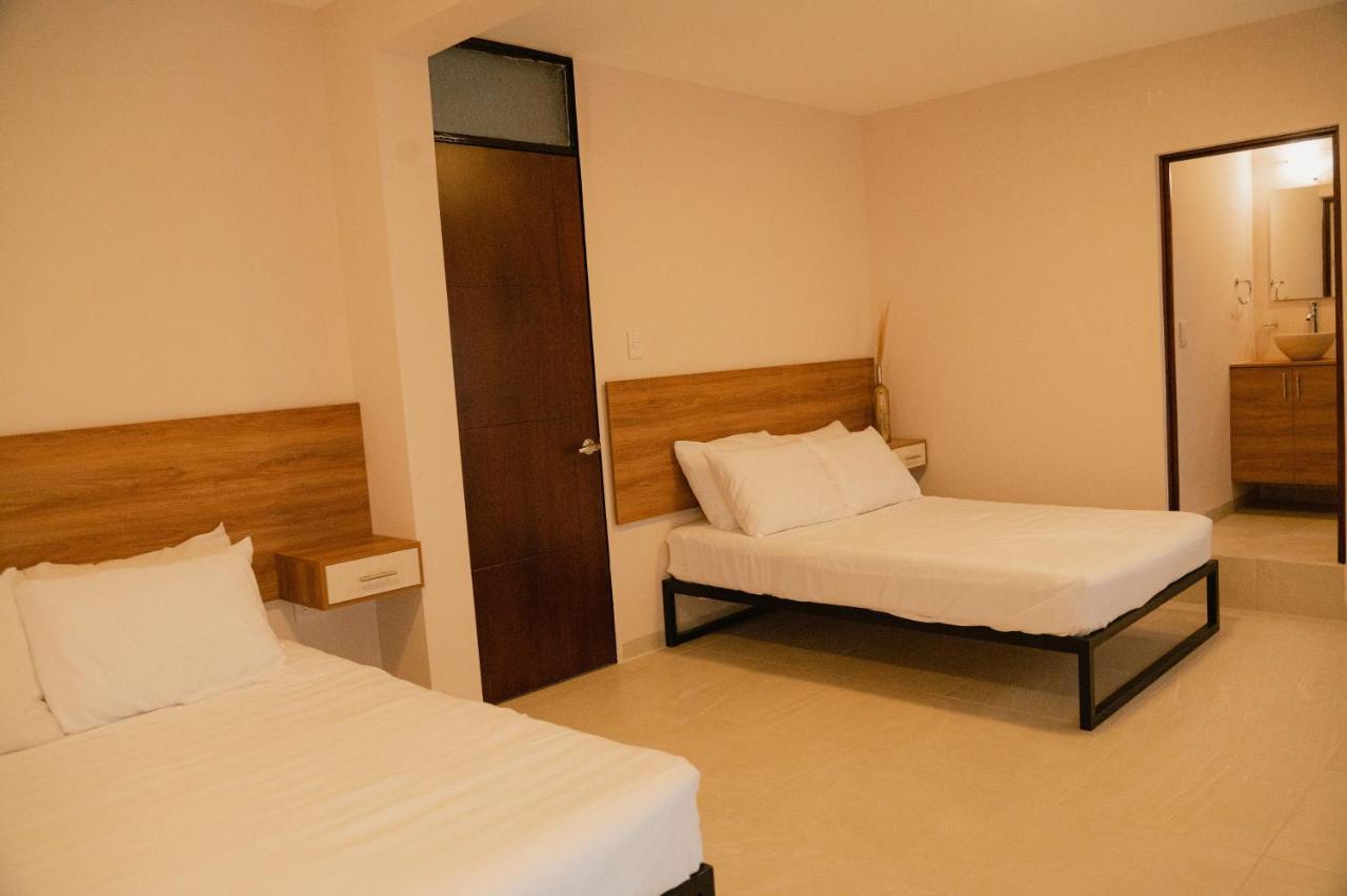 Hotel Fratelli Aguascalientes Bagian luar foto