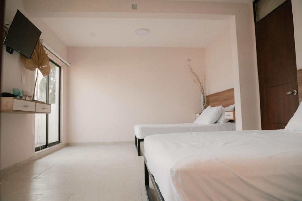 Hotel Fratelli Aguascalientes Bagian luar foto